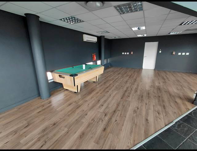5,599M² OFFICE TO LET IN RANDJESPARK
